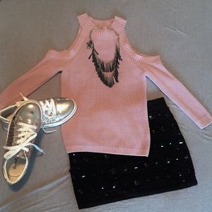 💕 Cold Shoulder Sweater 💖